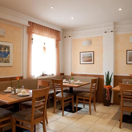 Gaestehaus Stoegmueller Asten Exteriér fotografie